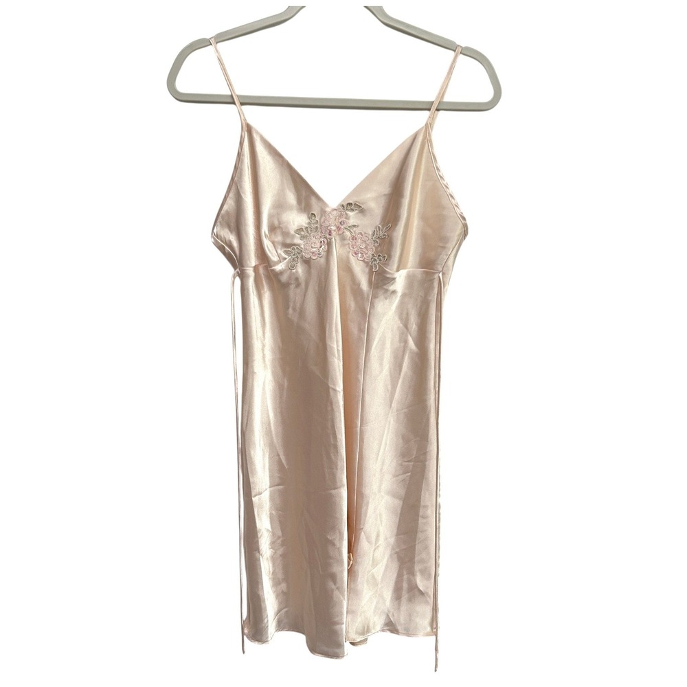 Pink Babydoll‎ Satin Chemise Nightgown Dress M Embroidered Coquette Y2K Bridal